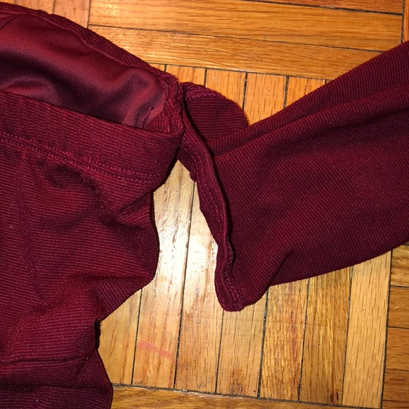 Off the shoulder Burgundy dress - Picture 5 of 5